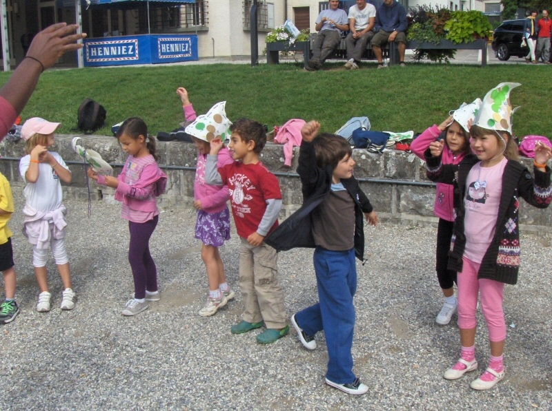 Village Camps International Summer Camp VDC Geneva 2016-08-12 https://www.villagecamps.com/journals_admin/images/344-10-Picture 034.jpg